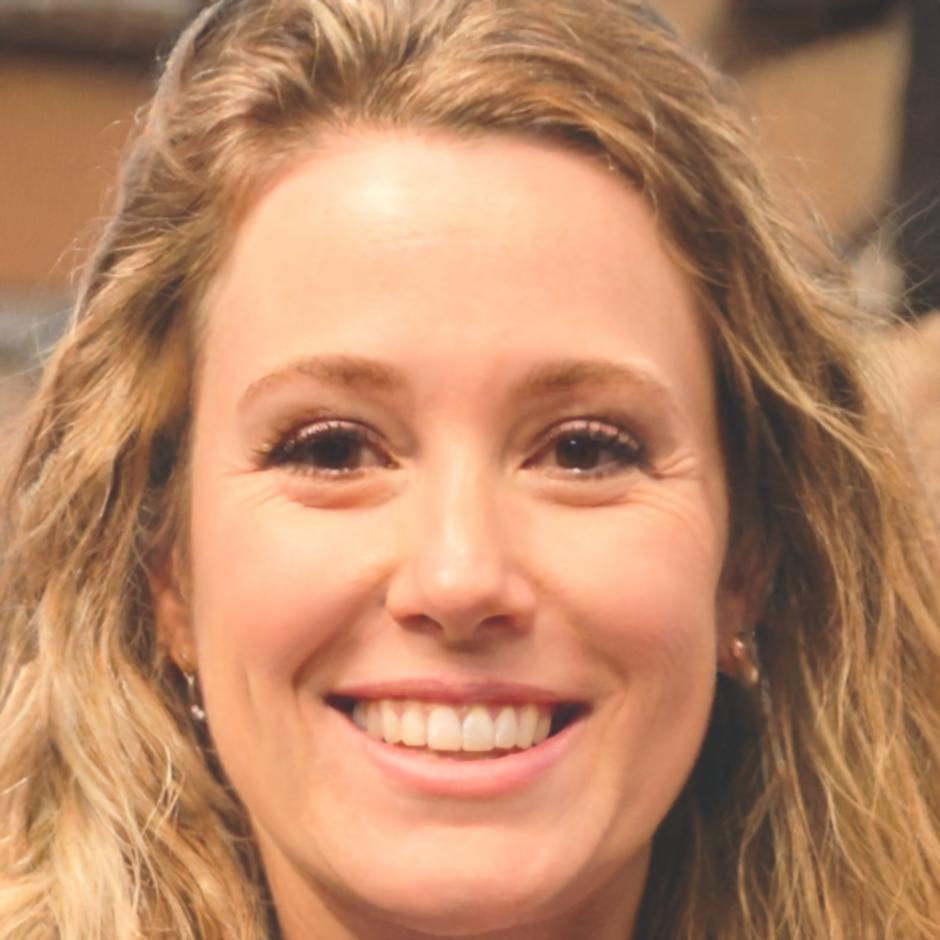 Портрет викладачки Марини Демченко