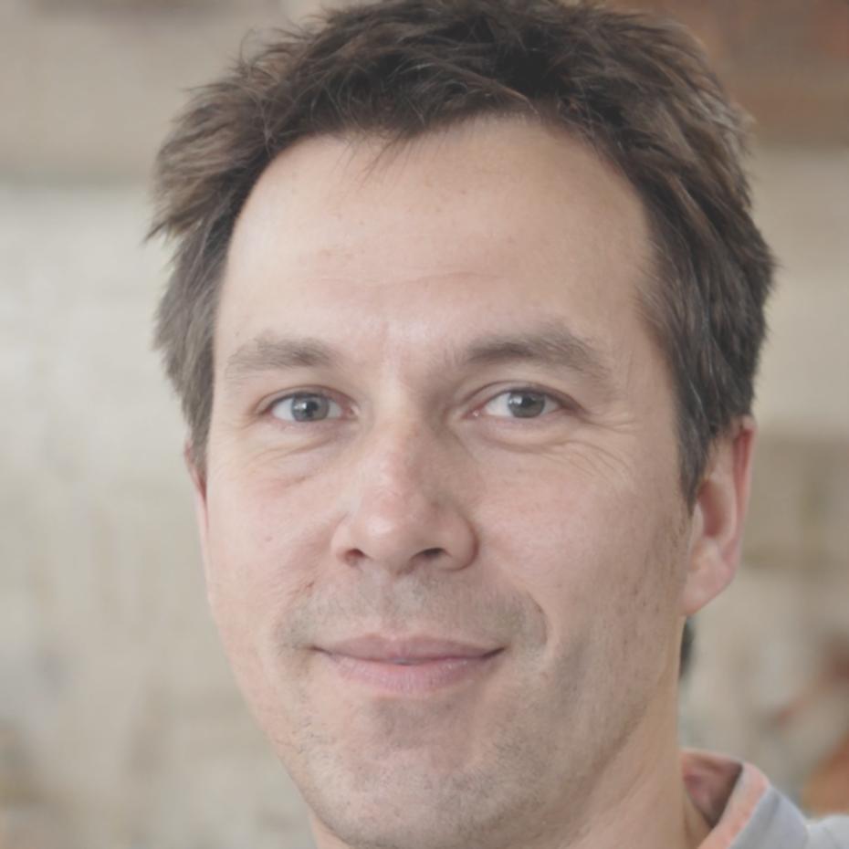 Мирослав Коваленко, головний викладач